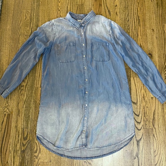 Rag Poets Tops - Rag Poets Chambray Button Down
